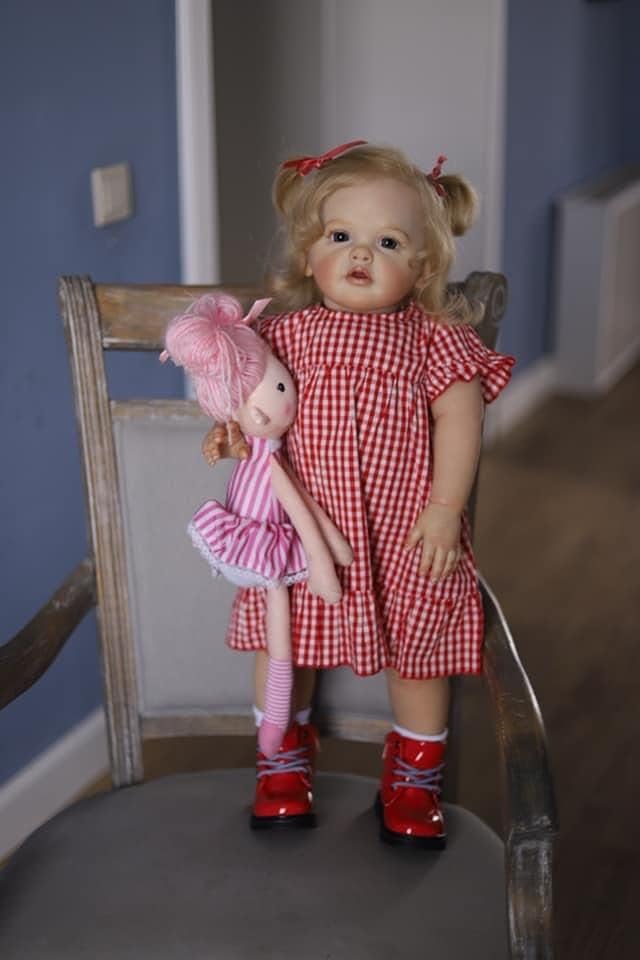 iCradle Realistic 28 Inch Reborn Baby Doll Girl