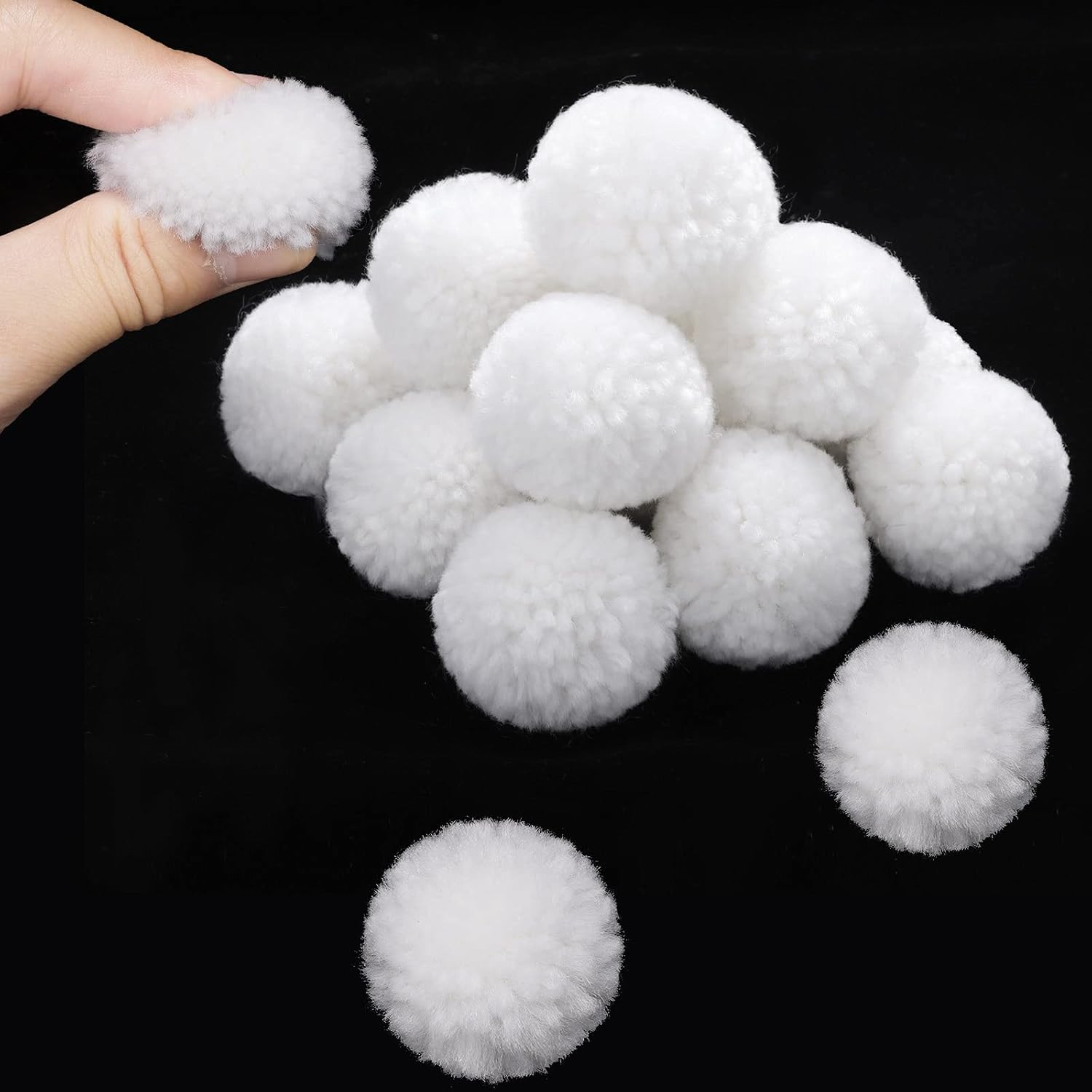 Syhood 20pcs White Yarn Pom Poms Balls for DIY Crafts