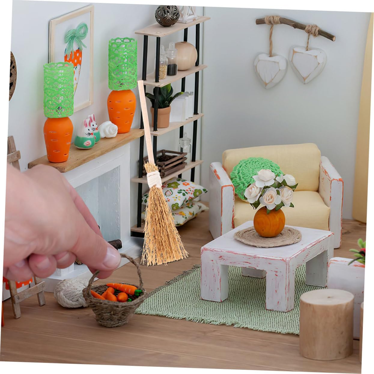 PRETYZOOM 12Pcs Mini Witch Brooms Natural Straw Decor