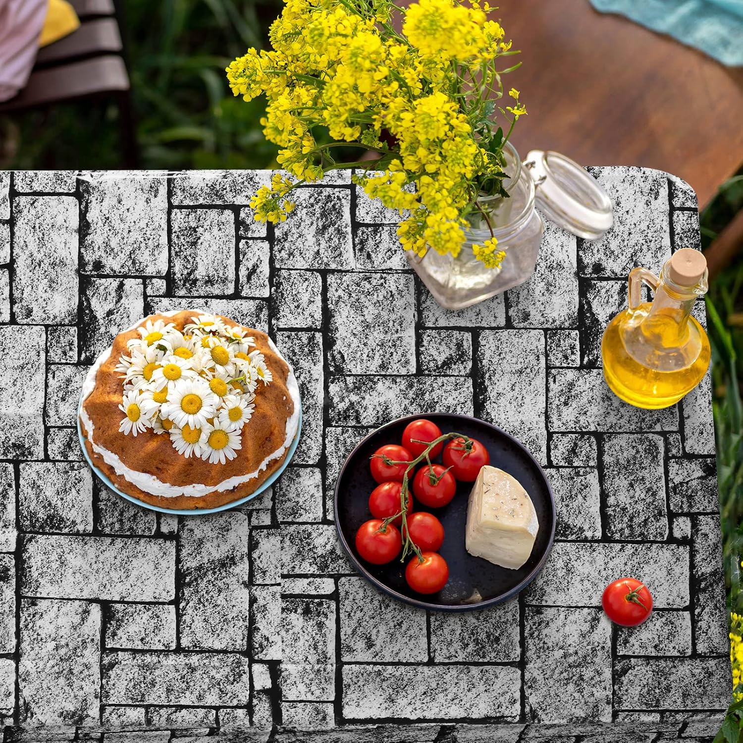 Durony 2 Piece Stone Wall Table Cover for Medieval Castle Themed Parties